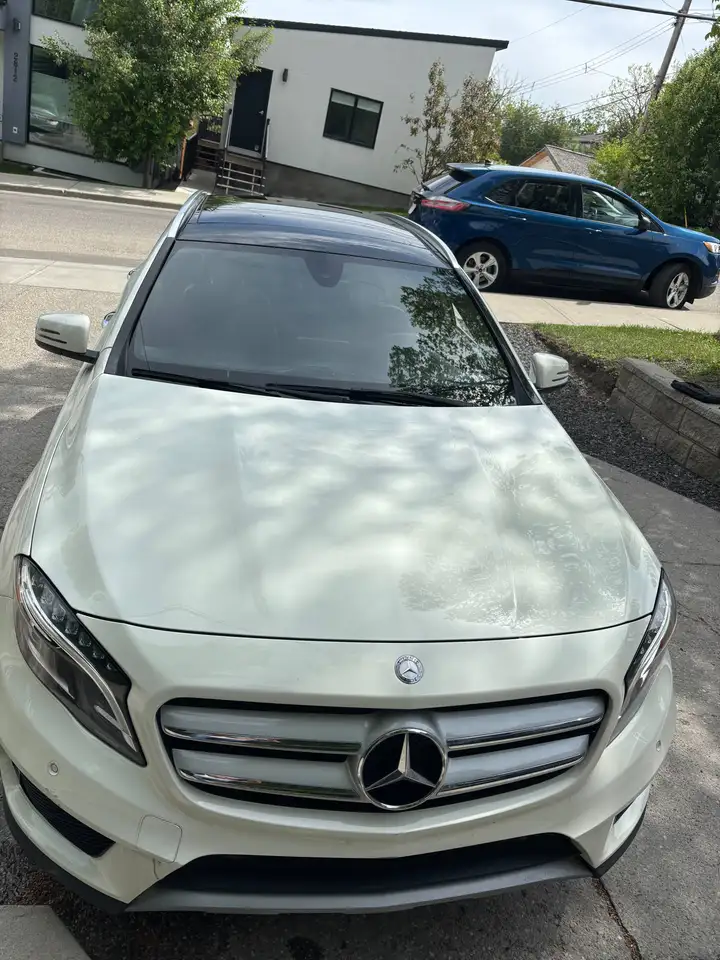 Mercedes-Benz GLA снимка Mercedes-Benz GLA
