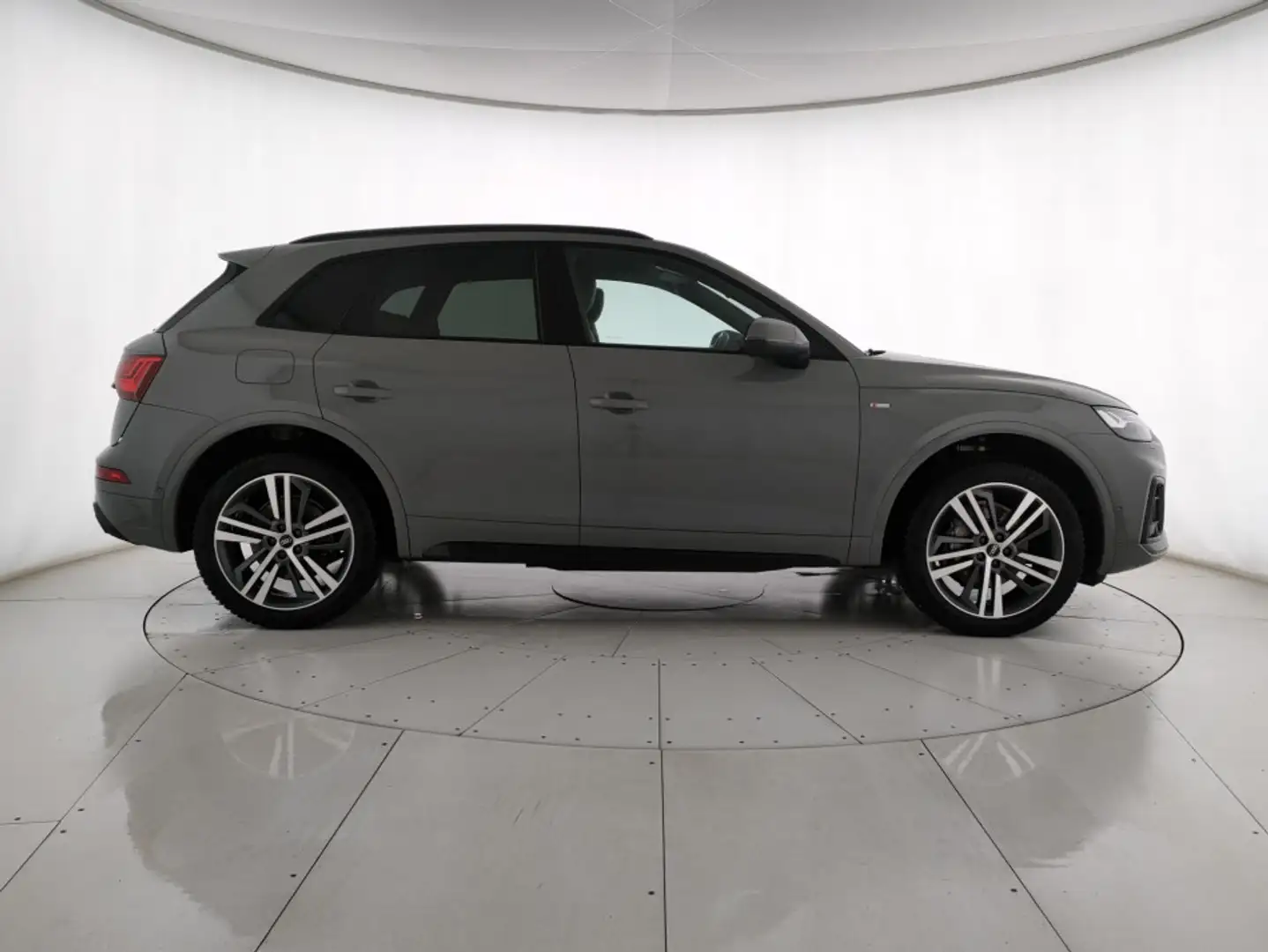 Audi Q5 Q5 40 2.0 tdi mhev 12V S line Plus quattro s-troni Grigio - 2