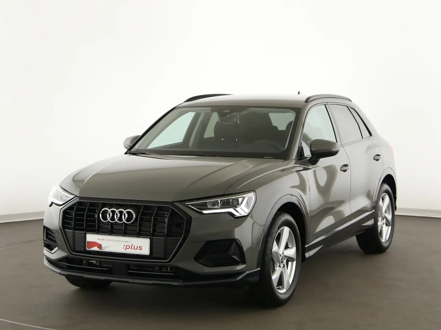 Audi Q3 35 TFSI S tronic advanced Grau - 2