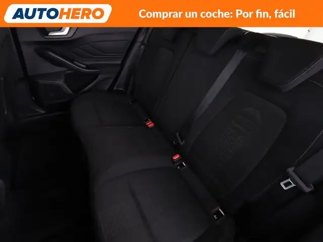 Ford Focus view 15