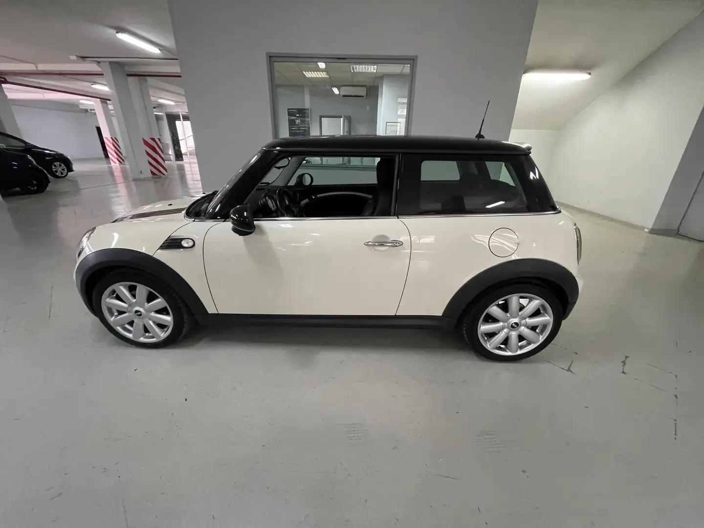 MINI Cooper D Pepper Beige - 1