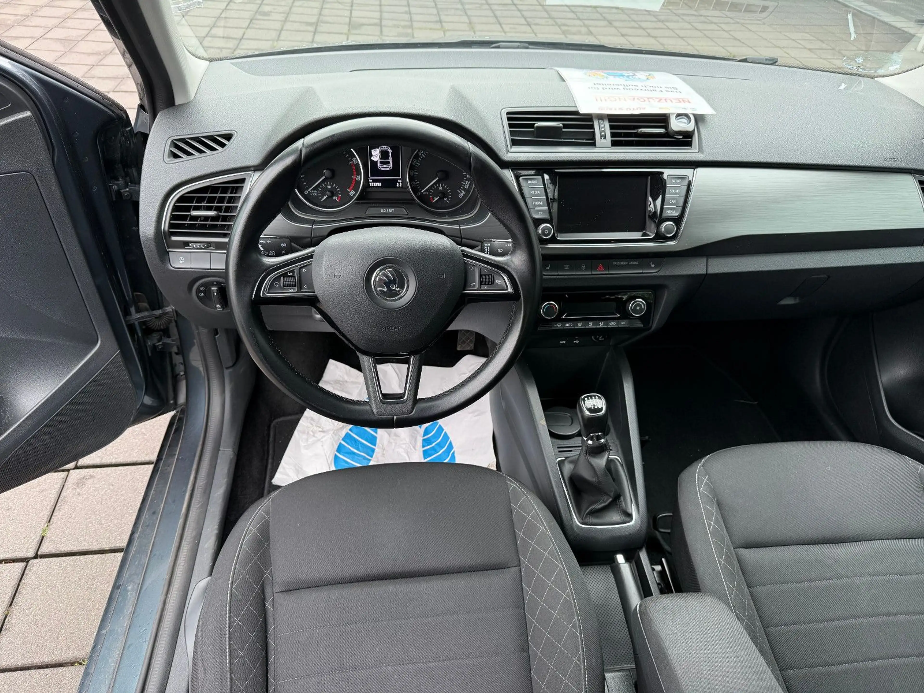 Skoda Fabia Style*2.HAND+SCHECKHEFT+TEMPOMAT+ALLWETTER — photo 13