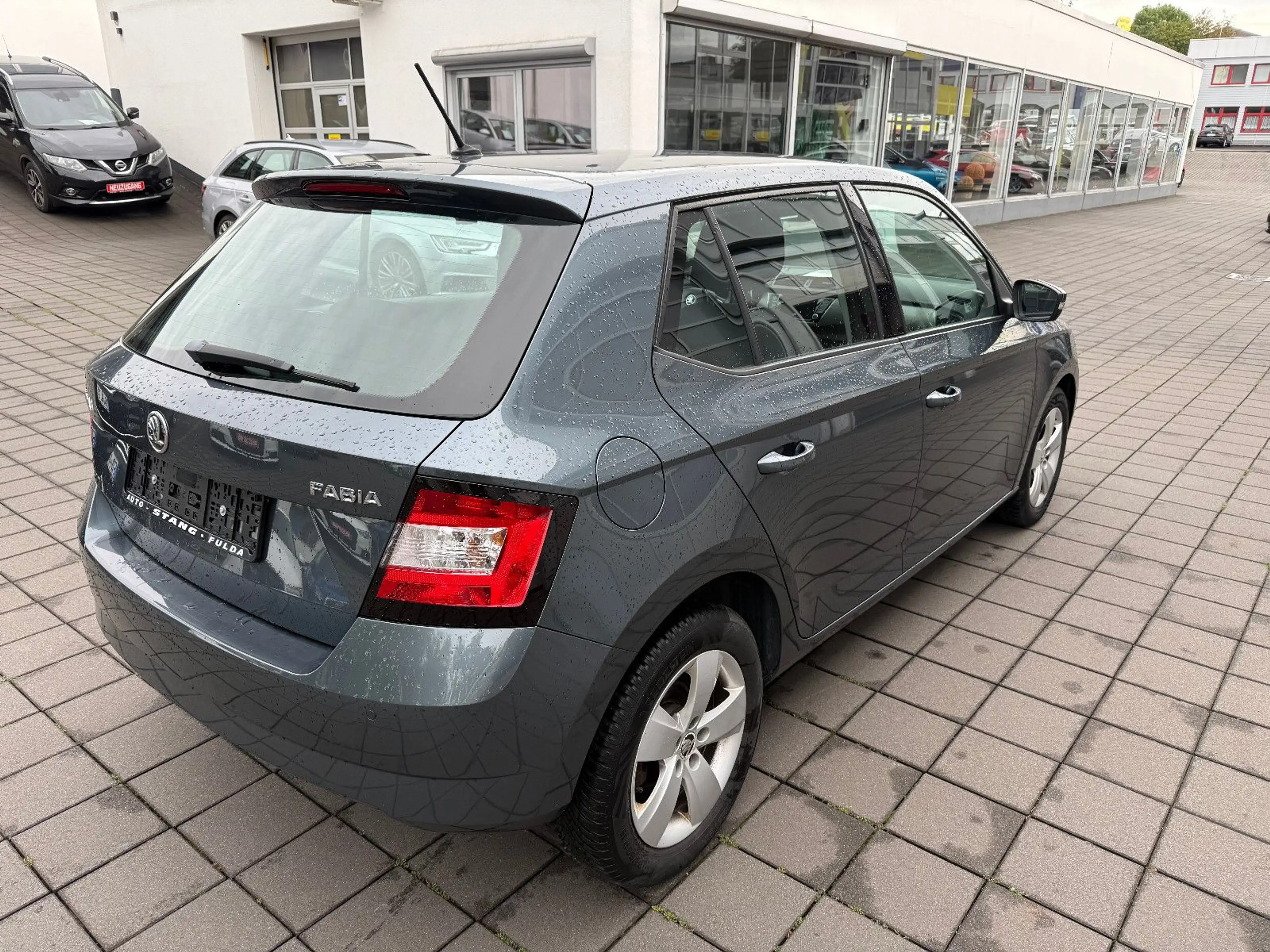 Skoda Fabia Style*2.HAND+SCHECKHEFT+TEMPOMAT+ALLWETTER — photo 6