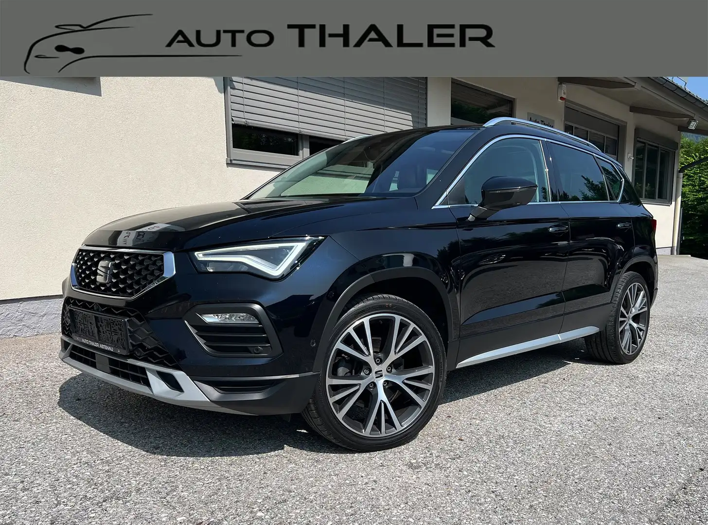 SEAT Ateca 2,0 Xperience 4WD TDI DSG Schwarz - 1