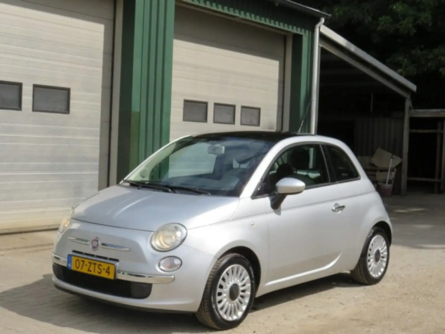 Fiat 500 1.2 LOUNGE Grijs - 2