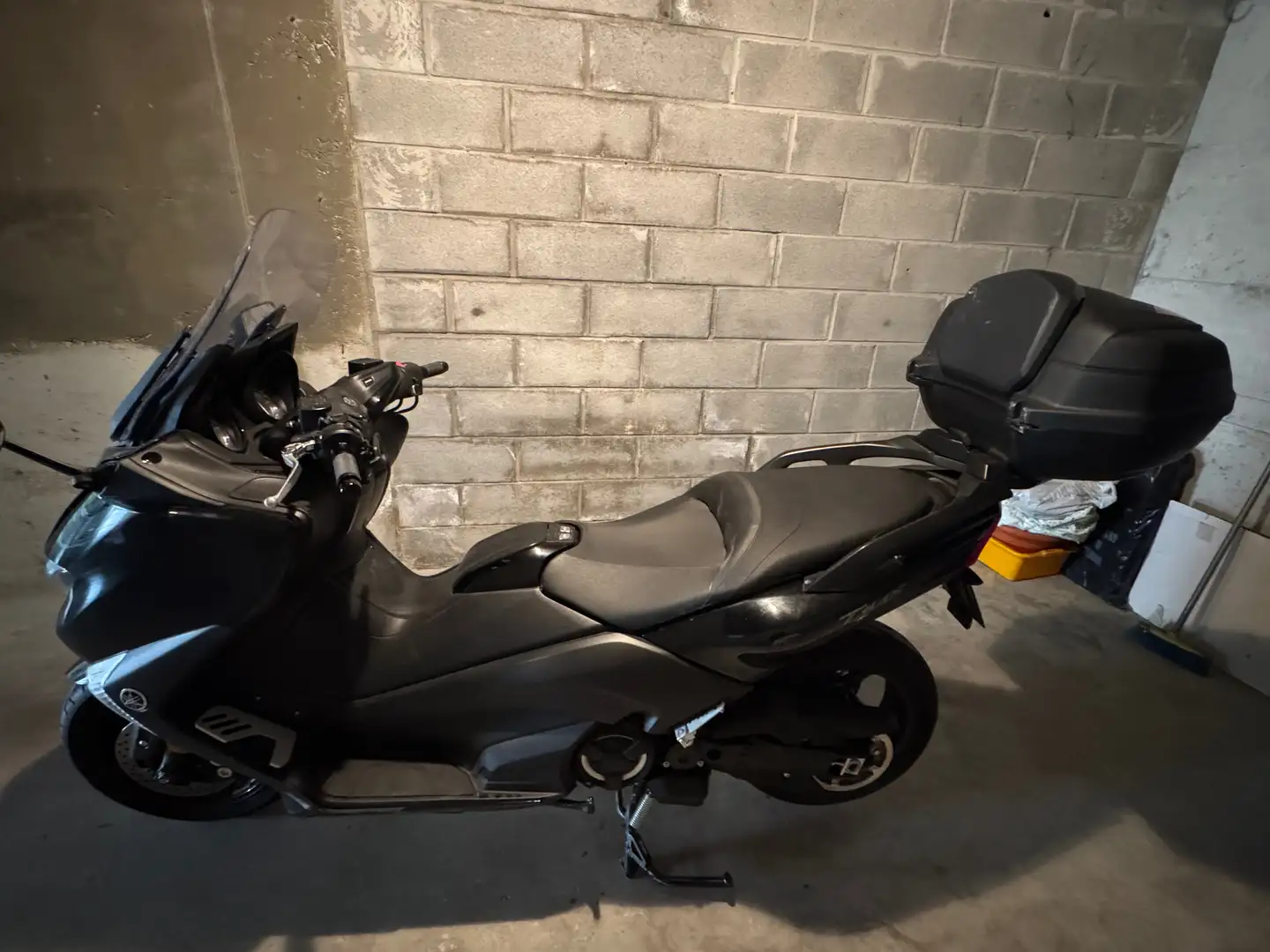 Yamaha TMAX 530 Czarny - 2