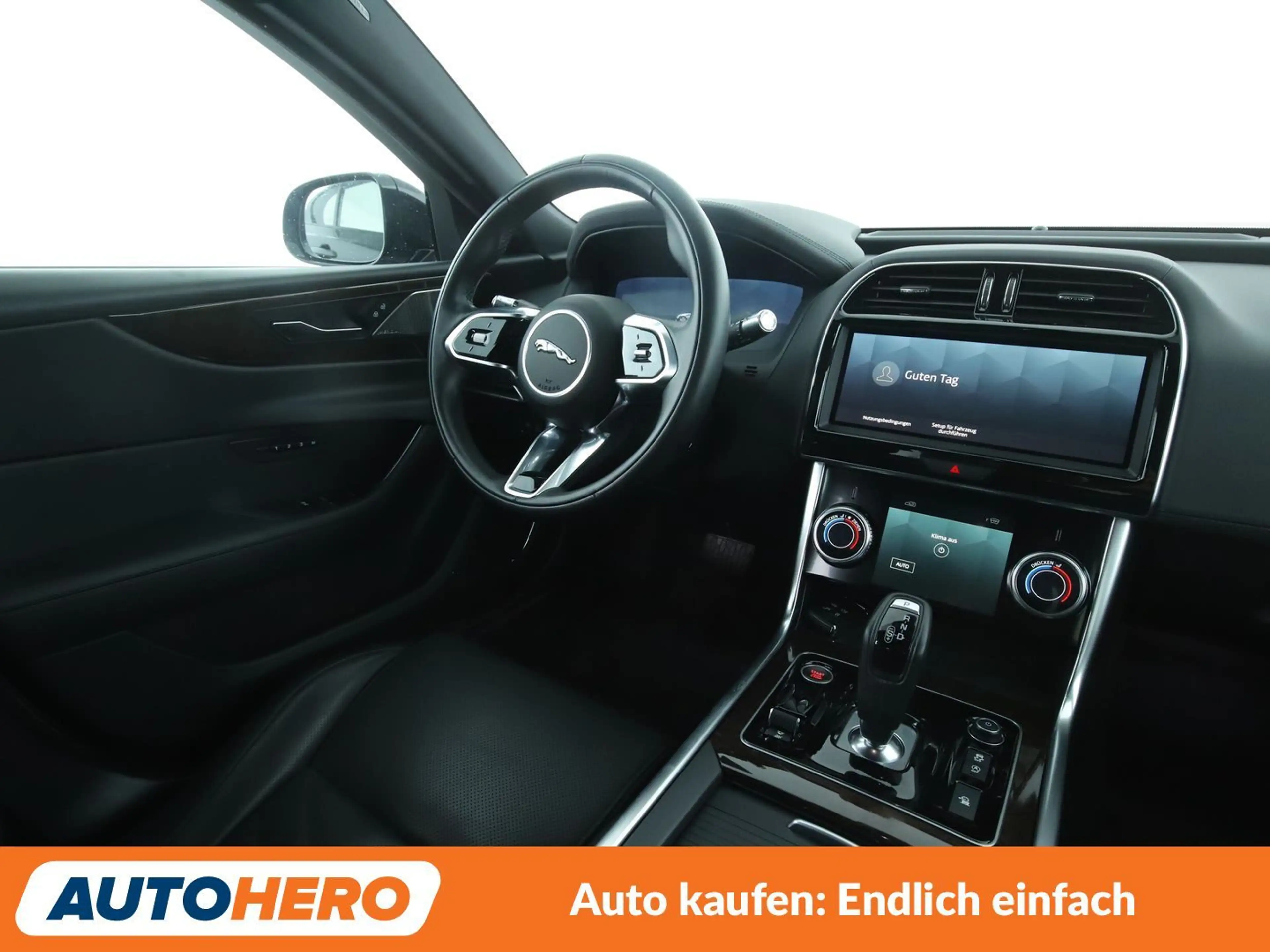 Jaguar XE D200 Mild-Hybrid HSE AWD Aut.*NAVI*LED*ACC*CAM*PDC — photo 13