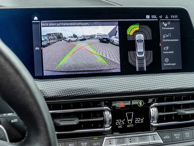 BMW 2 Series view 8