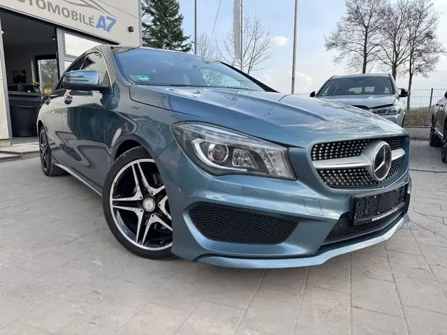 Mercedes-Benz CLA 250 7G-DCT AMG Line