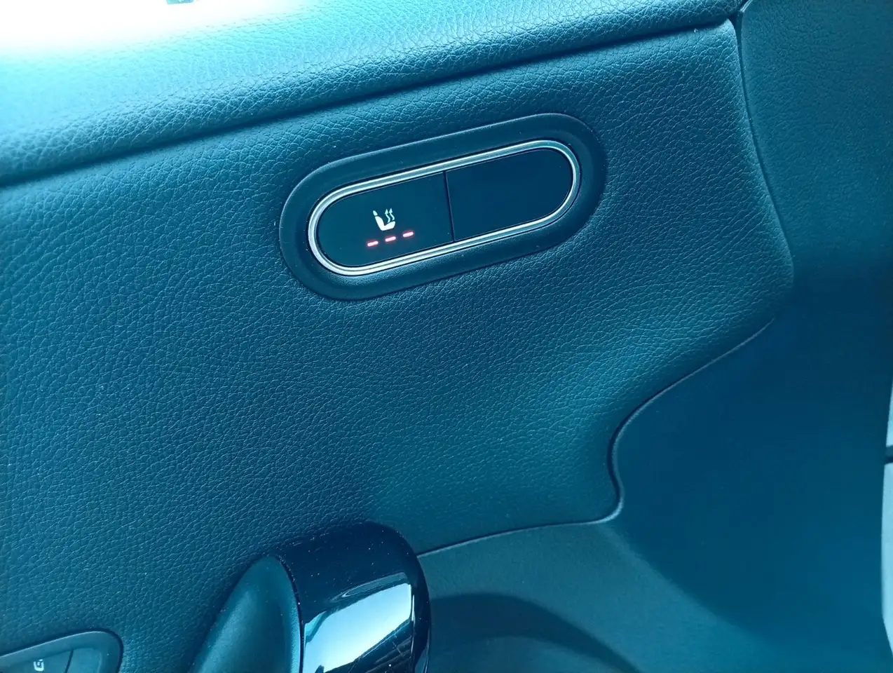 Mercedes-Benz A 200 Citadine 5 portes — photo 36 sur 46