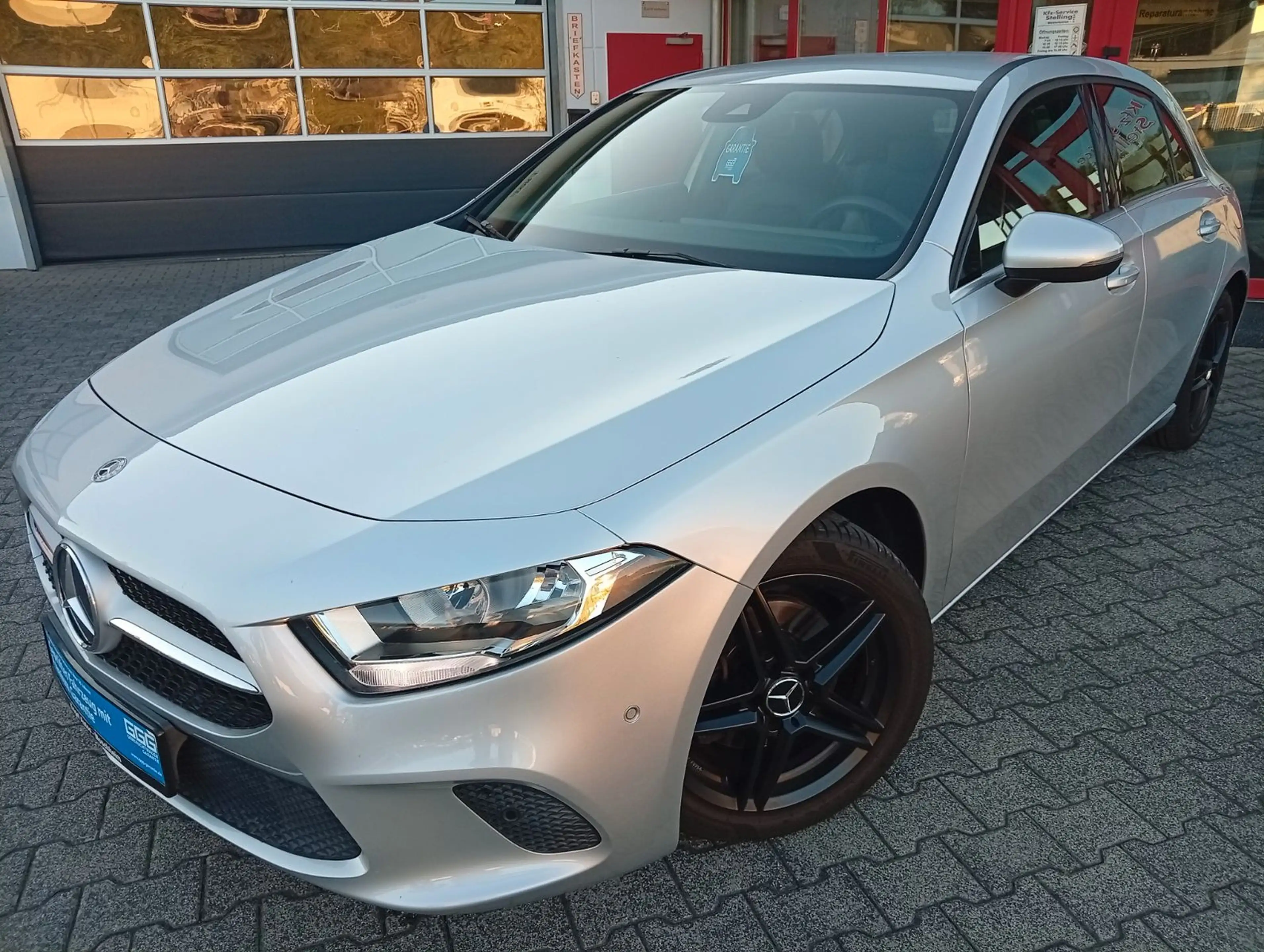 Mercedes-Benz A 200 Service nur bei MB, Garantie — photo 2