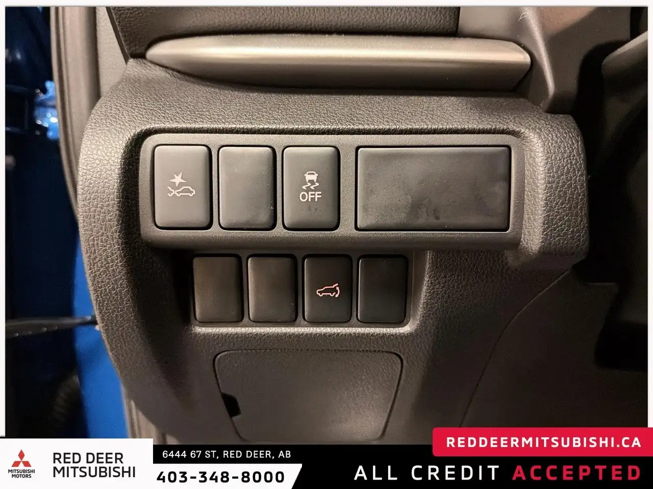 Mitsubishi Eclipse Cross снимка Mitsubishi Eclipse Cross