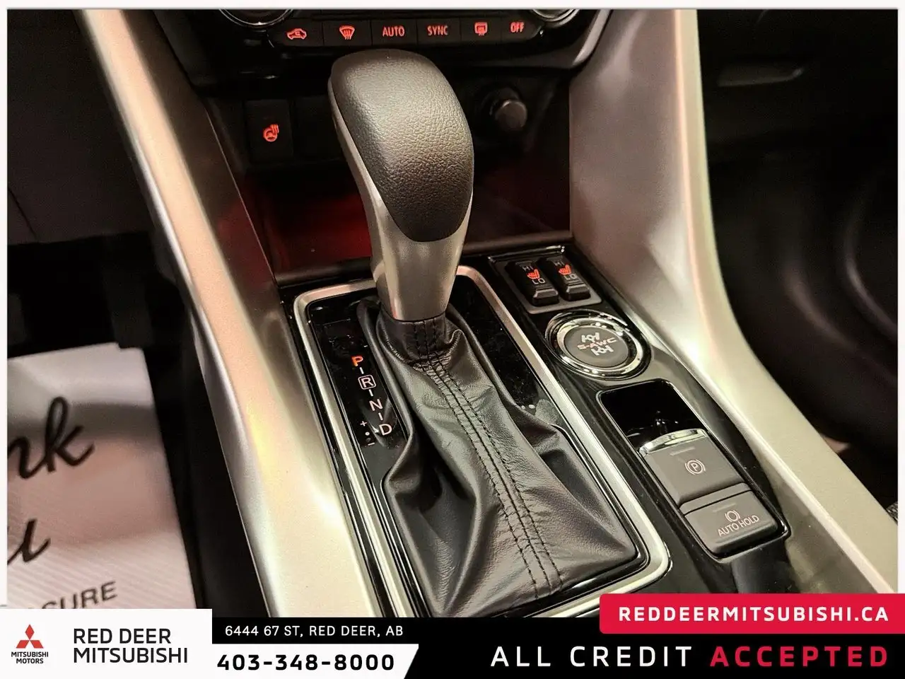Mitsubishi Eclipse Cross снимка Mitsubishi Eclipse Cross