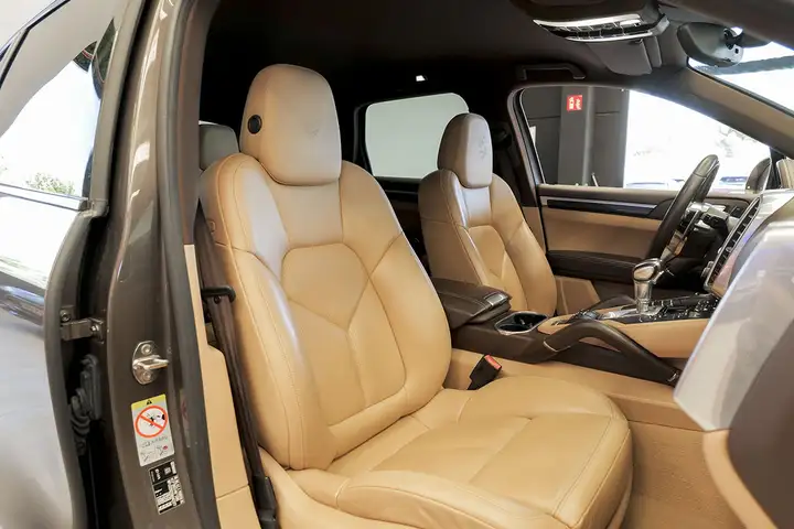 Porsche Cayenne Diesel (2014) 2015, foto 27