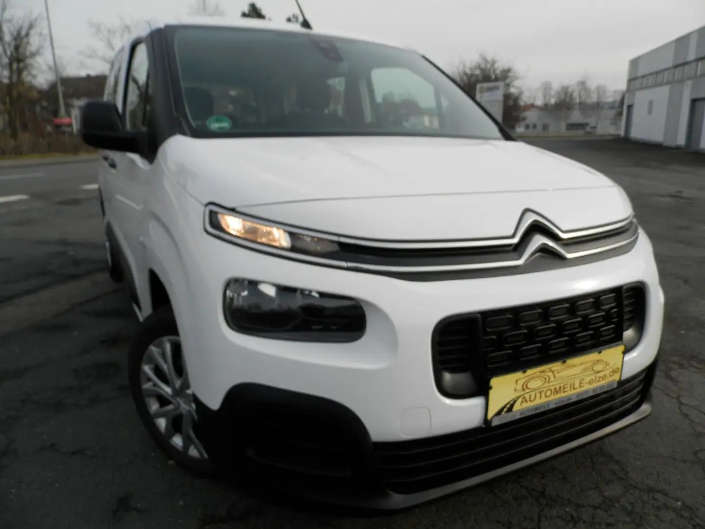 Citroen Berlingo Live M*1.Hand*Klima* Bianco - 2