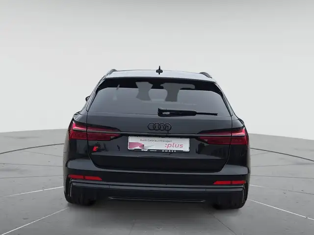 Audi S6 view 7