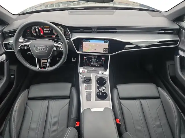 Audi S6 view 8