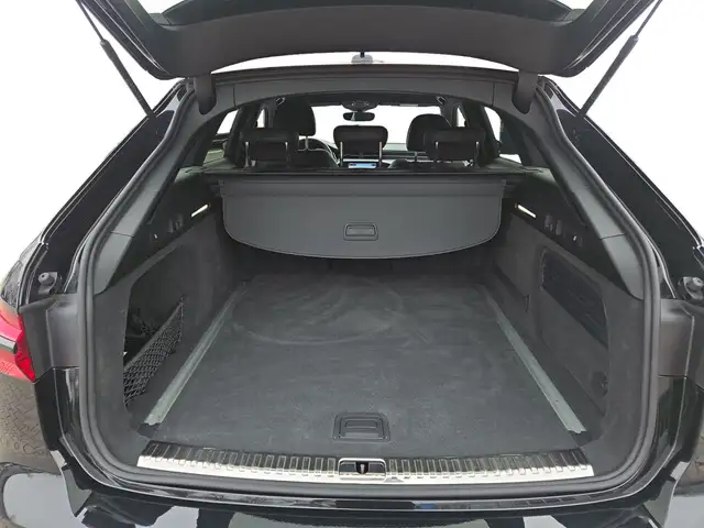 Audi S6 view 14
