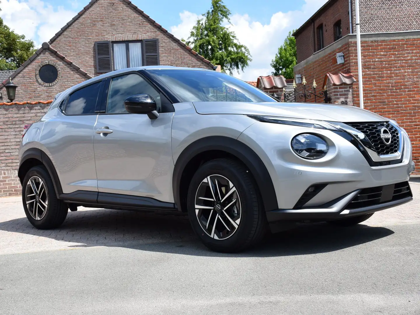 Nissan Juke Juke 1.0 DIG-T N-Connecta Argent - 2
