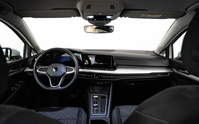 Volkswagen Golf view 10