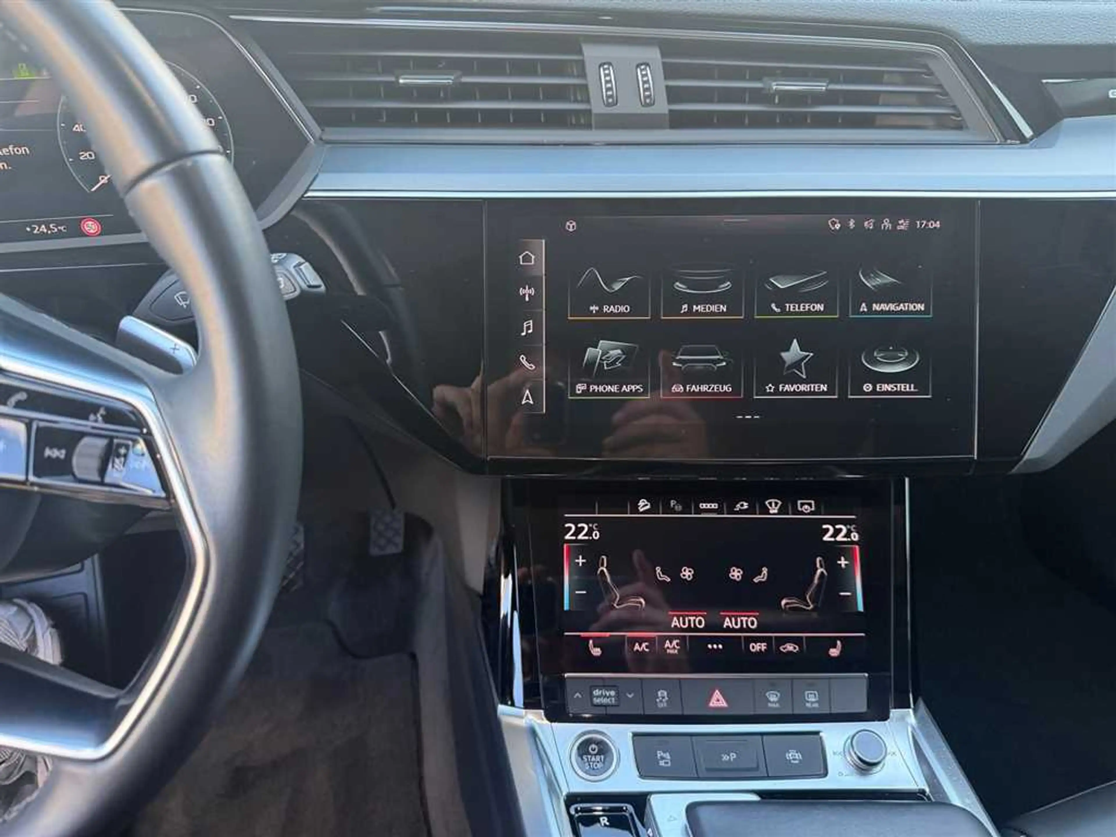 Audi Q8 e-tron advanced 55 Quattro 114 kWh — photo 11