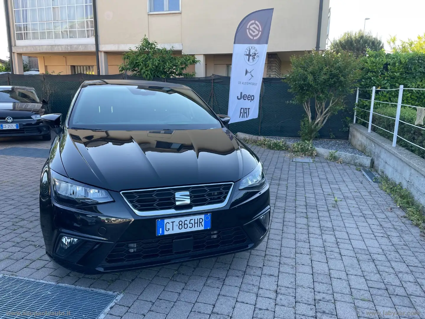 SEAT Ibiza 1.0 EcoTSI 95CV 5p. FR Czarny - 1