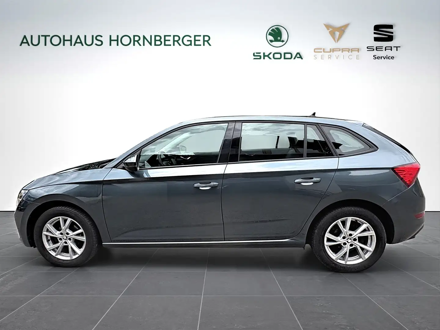 Skoda Scala Active Anhängerkupplung Parksensoren Limiter Grau - 2