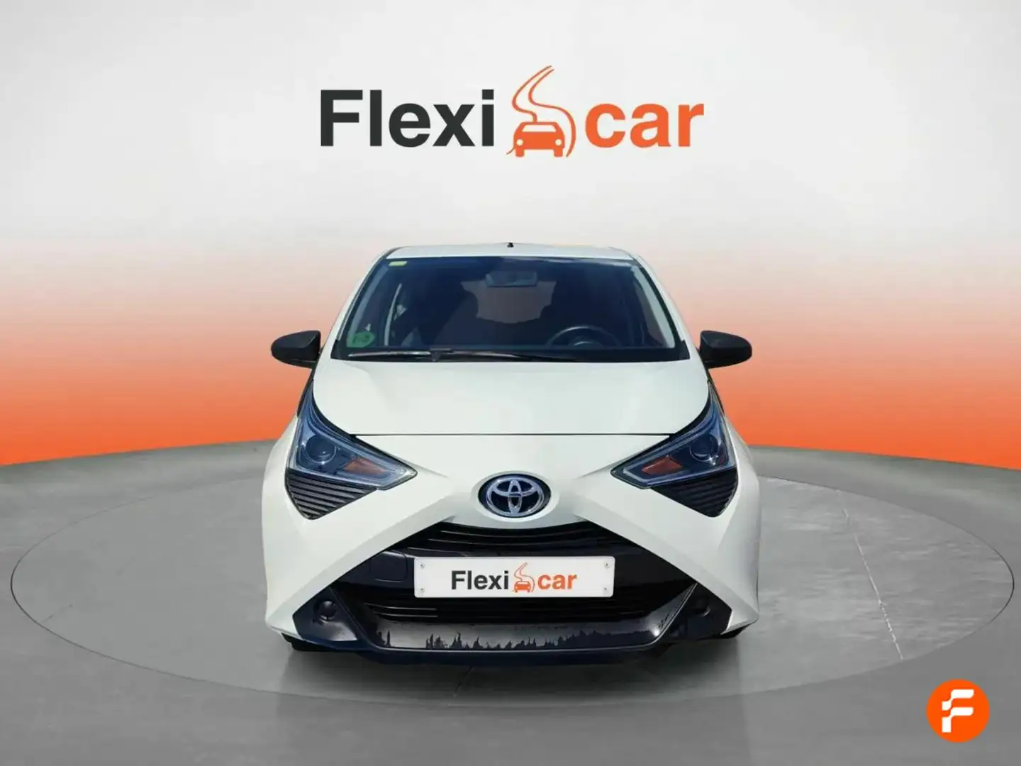 Toyota Aygo 70 x-cite Blanco - 2