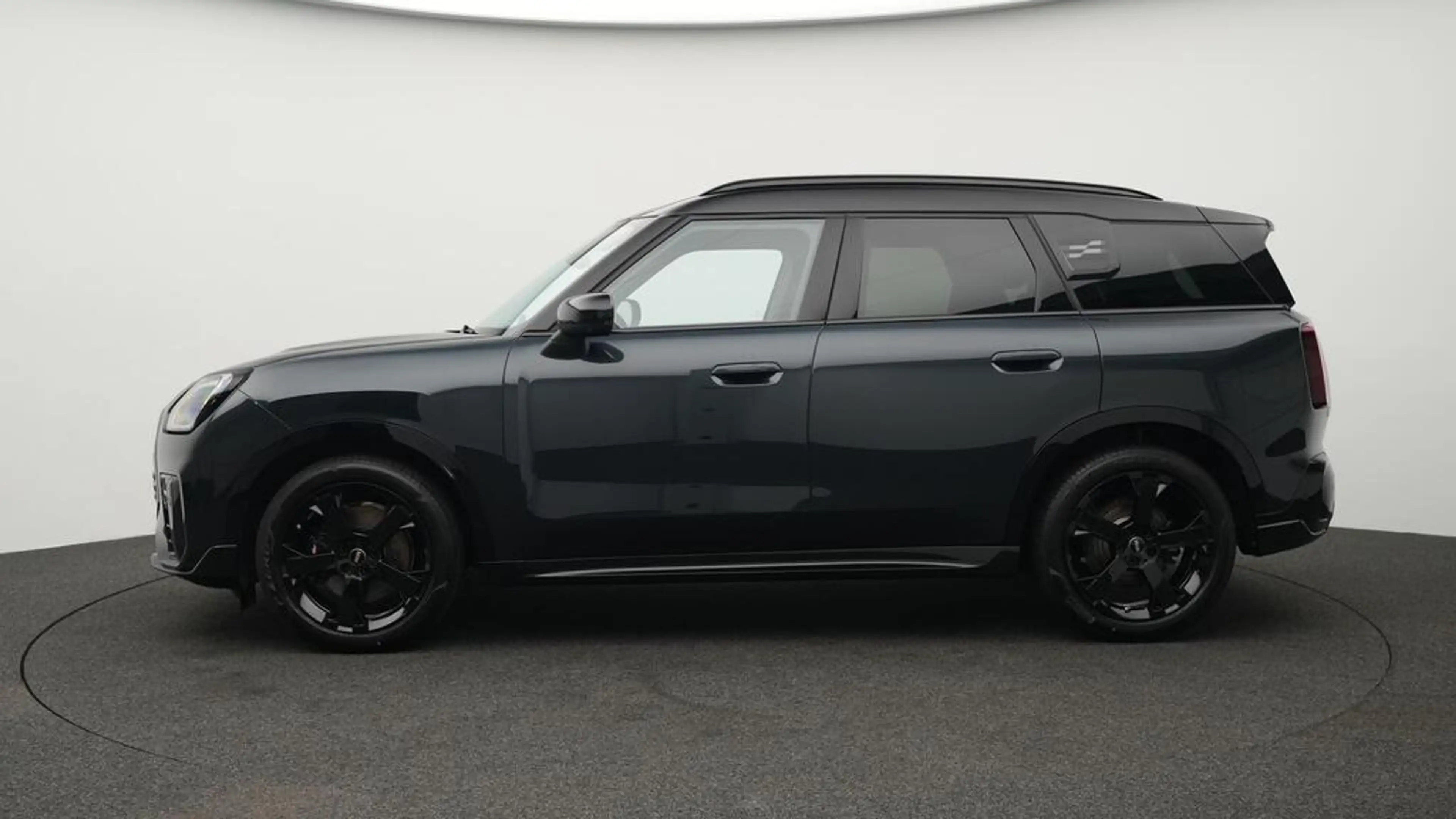 MINI Countryman C John Cooper Works Trim — photo 3