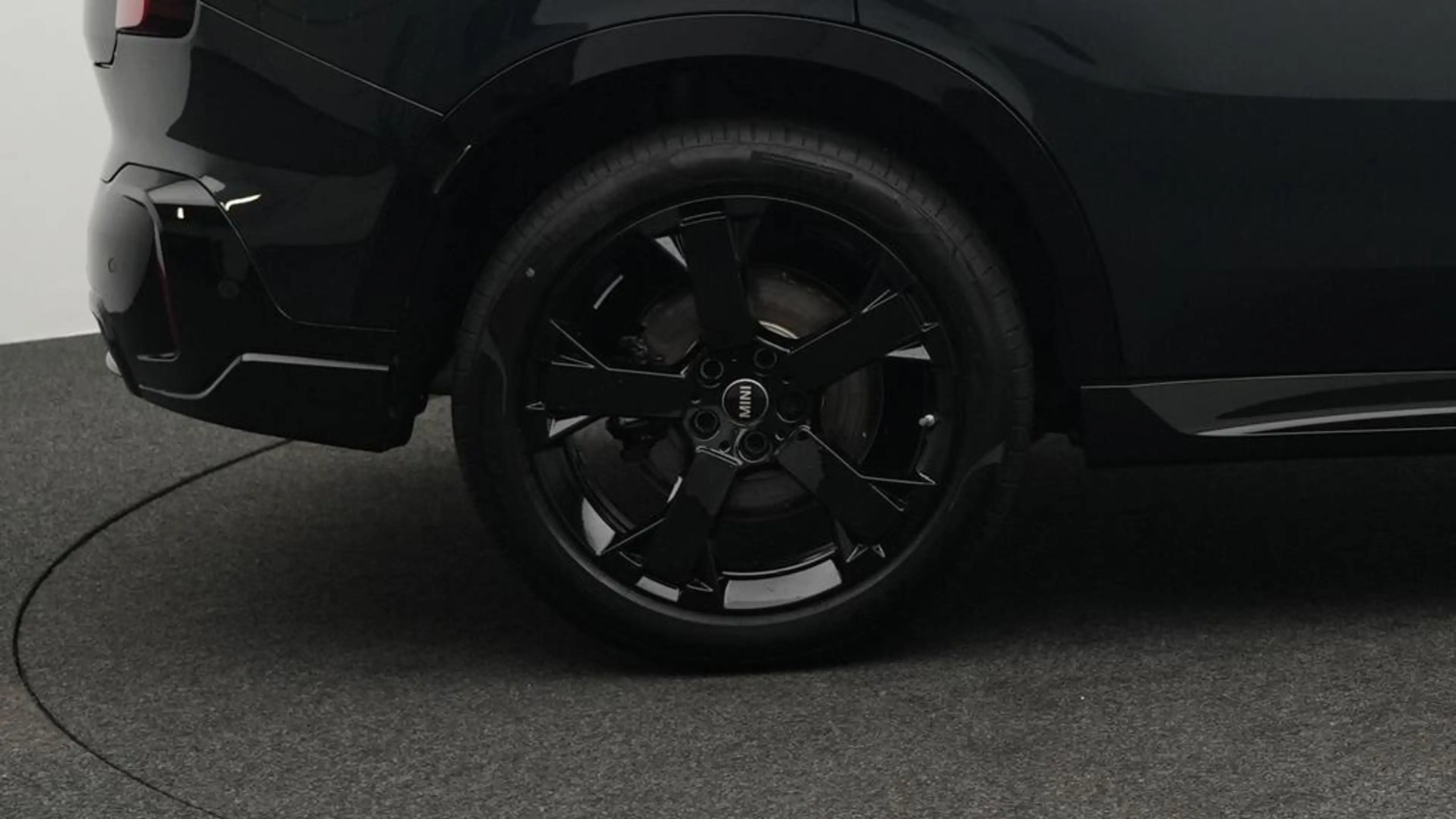 MINI Countryman C John Cooper Works Trim — photo 11