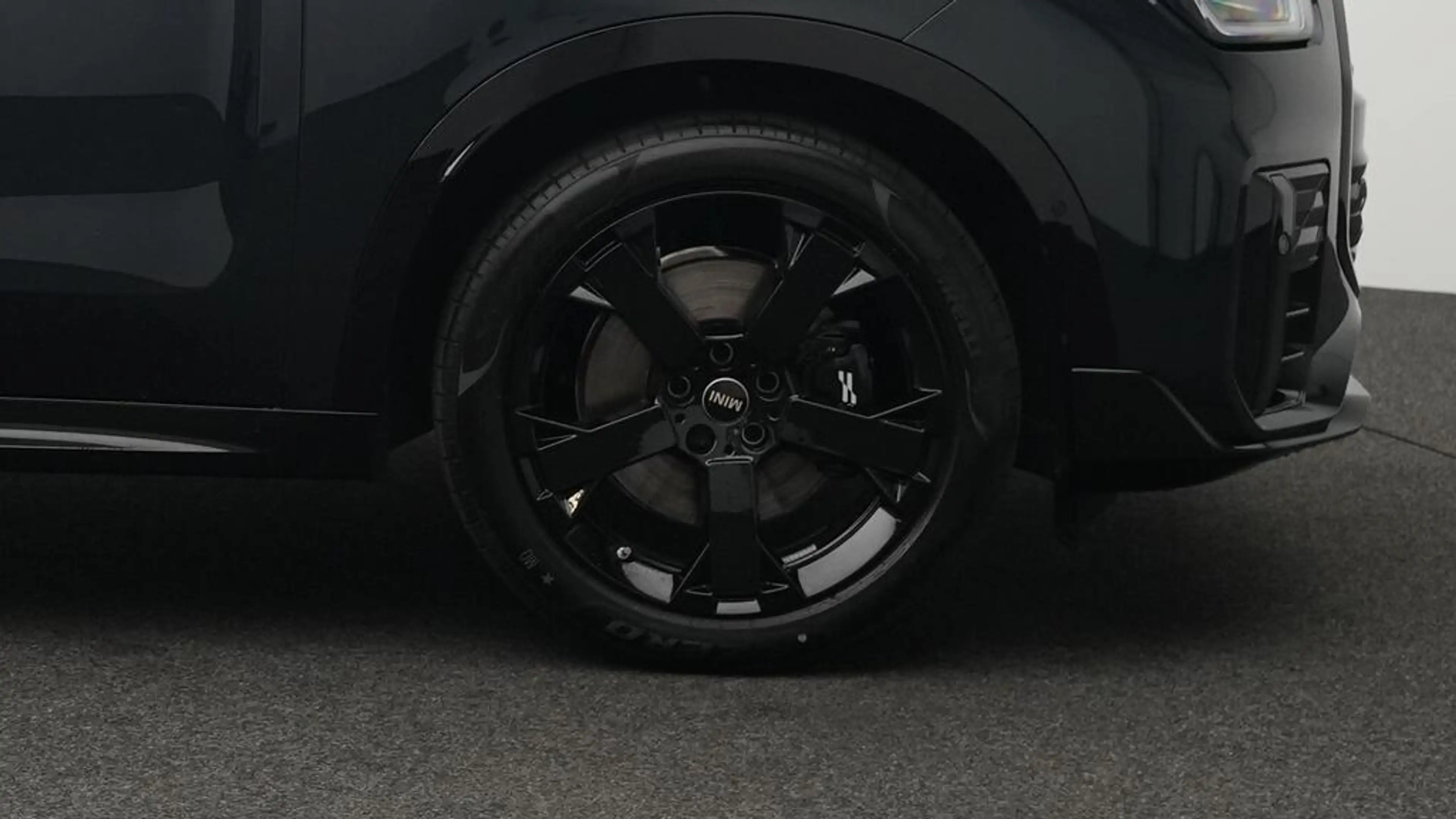 MINI Countryman C John Cooper Works Trim — photo 10