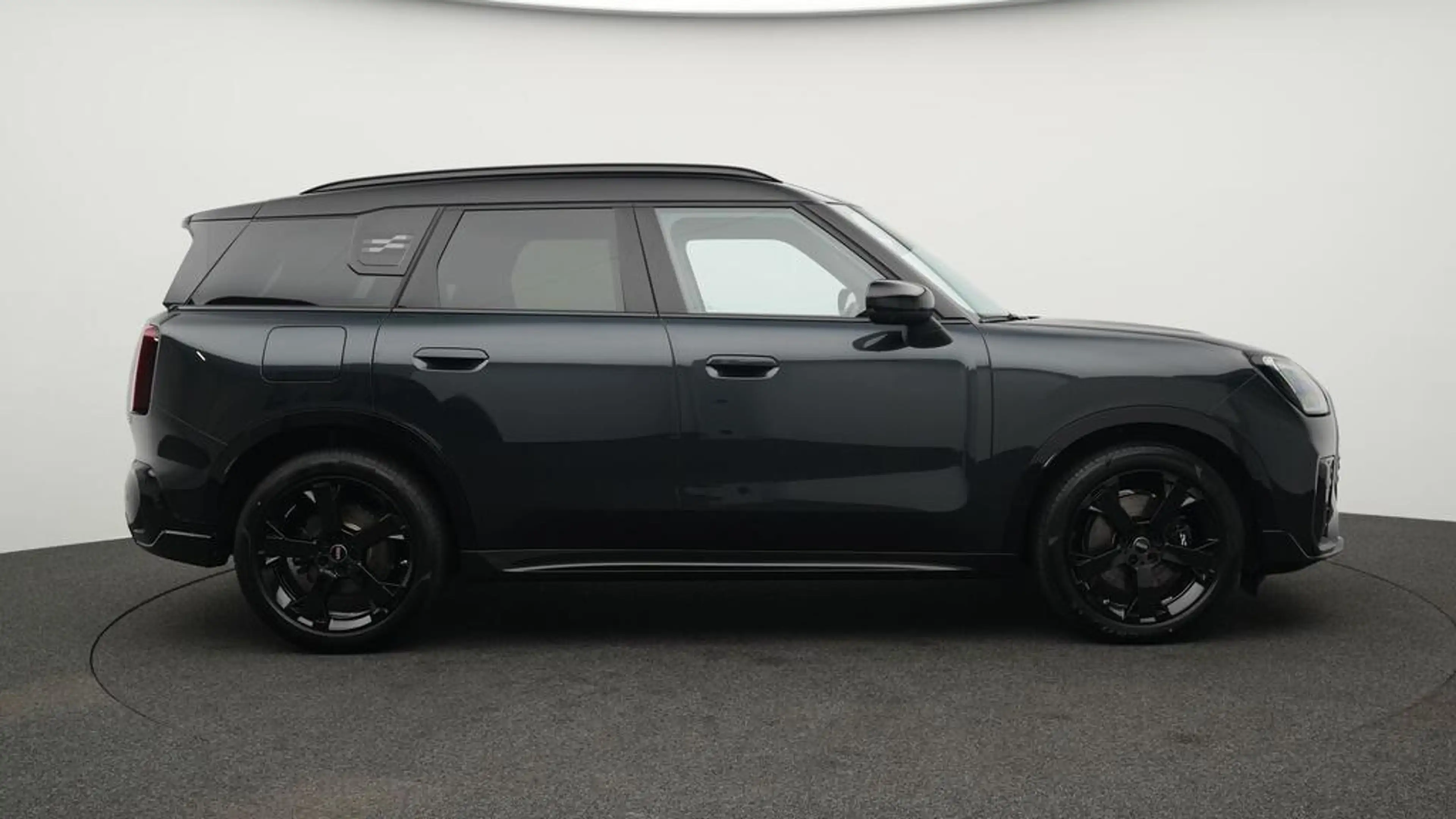 MINI Countryman C John Cooper Works Trim — photo 2