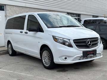 ONLY 76KM-NAVI-CAM-P/SLIDING DOORS-1 OWNER-7 PASS