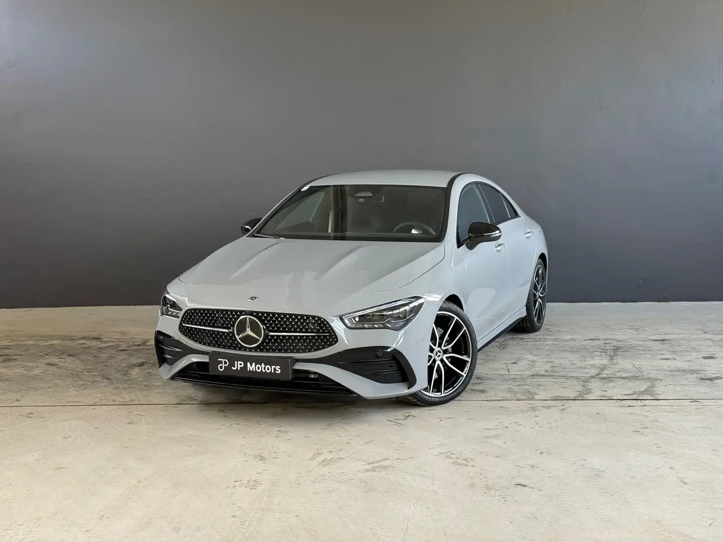 Mercedes-Benz CLA 200 d Special Edition *AMG Line, Memory Sitze Grau - 1