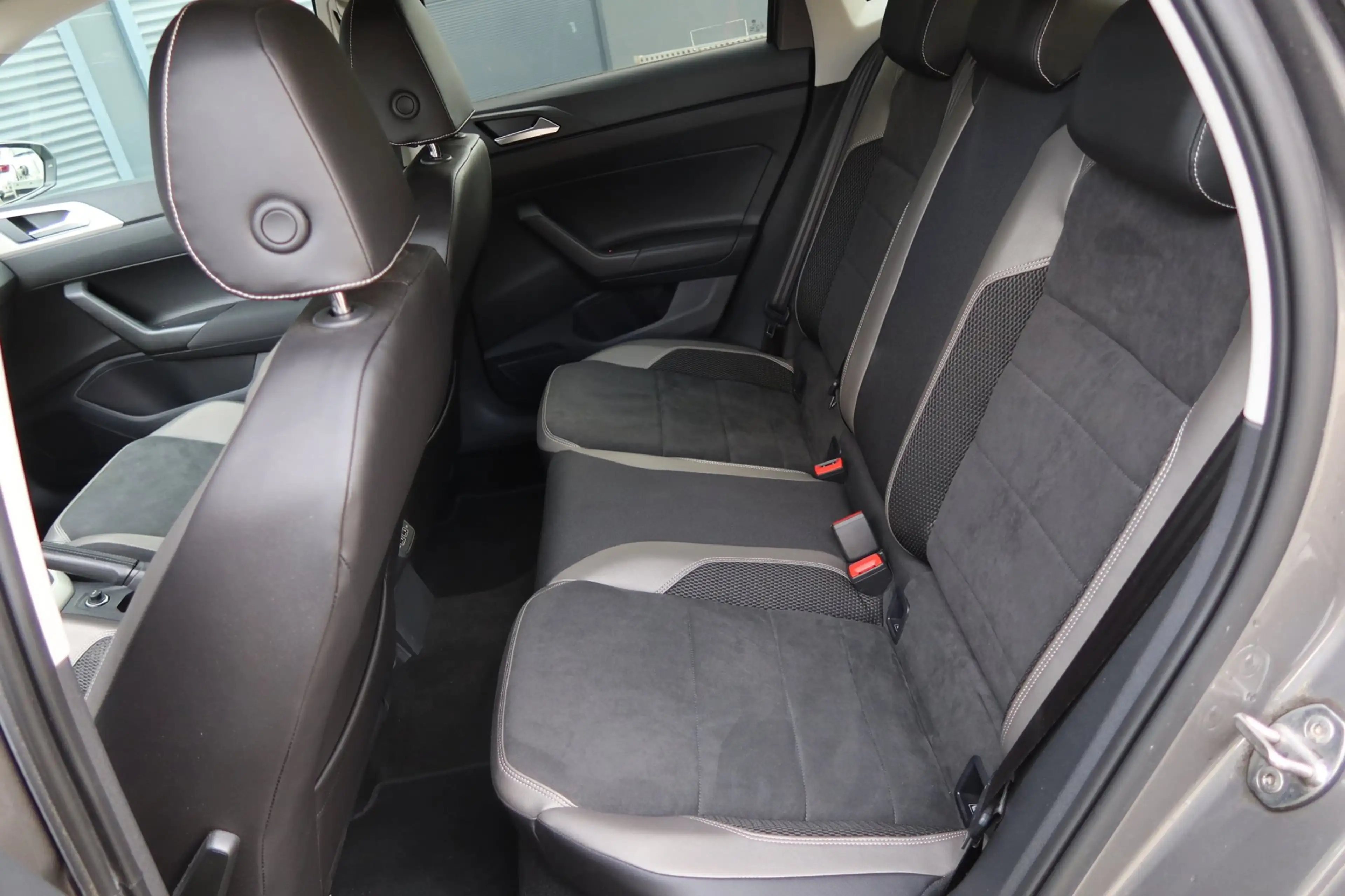 Volkswagen Polo 1.0 TSI Highline LED|BEATS|Carplay|Alcantara|NIEUW — photo 9