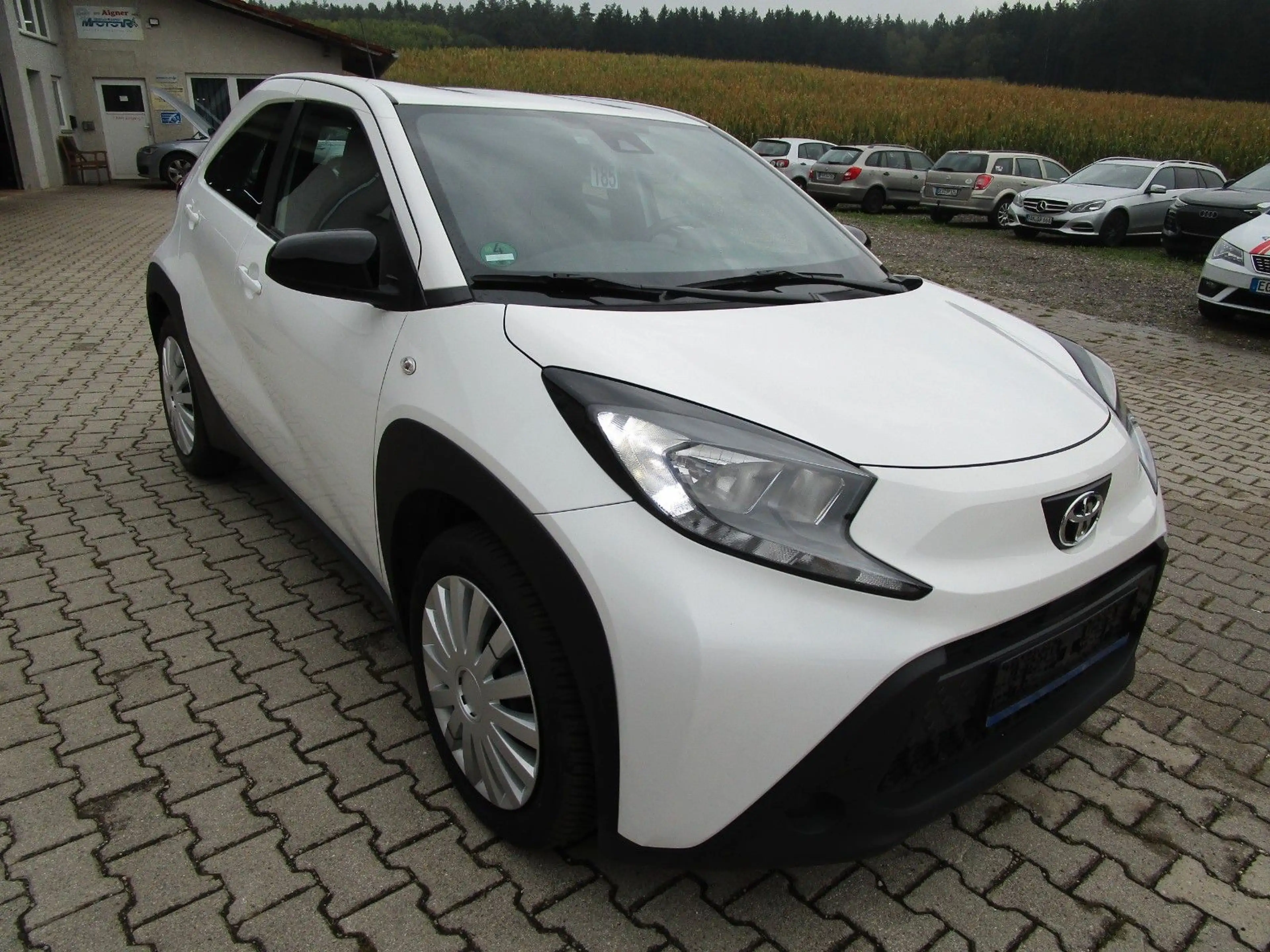 Toyota Aygo X Business Edition — photo 3