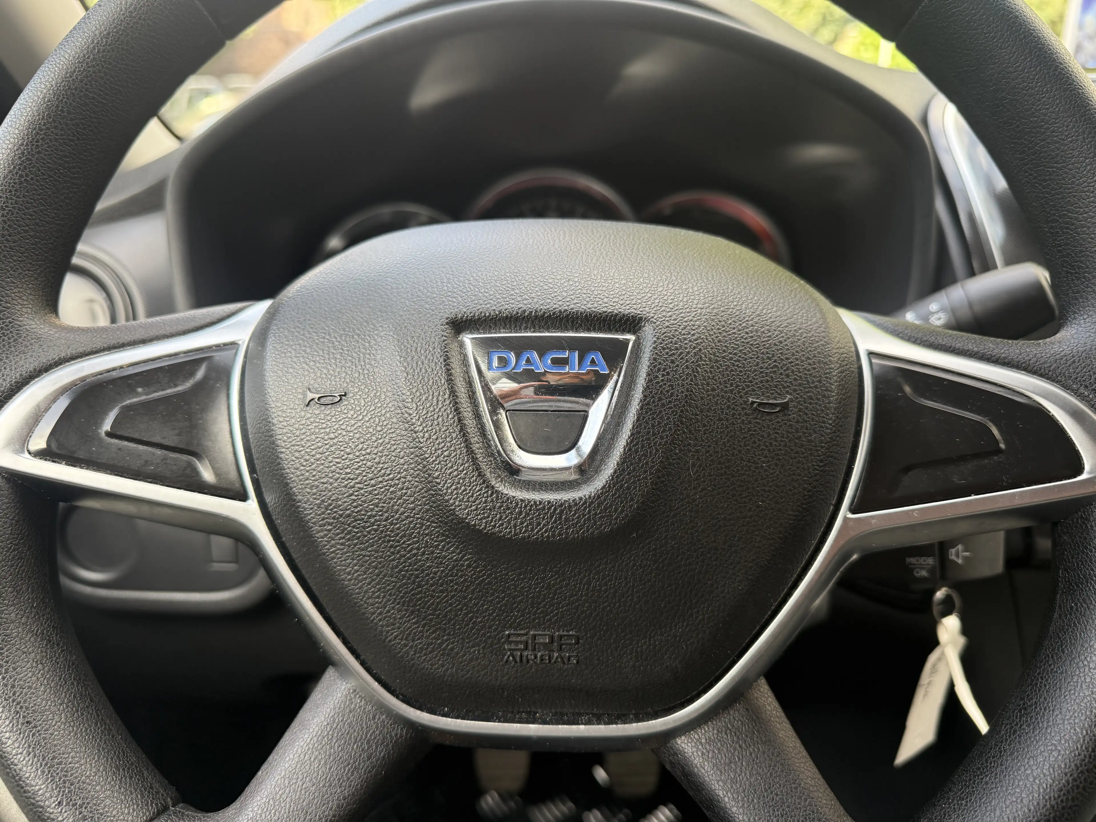 Dacia Logan 1.0i SCe Comfort (EU6.2) — photo 9