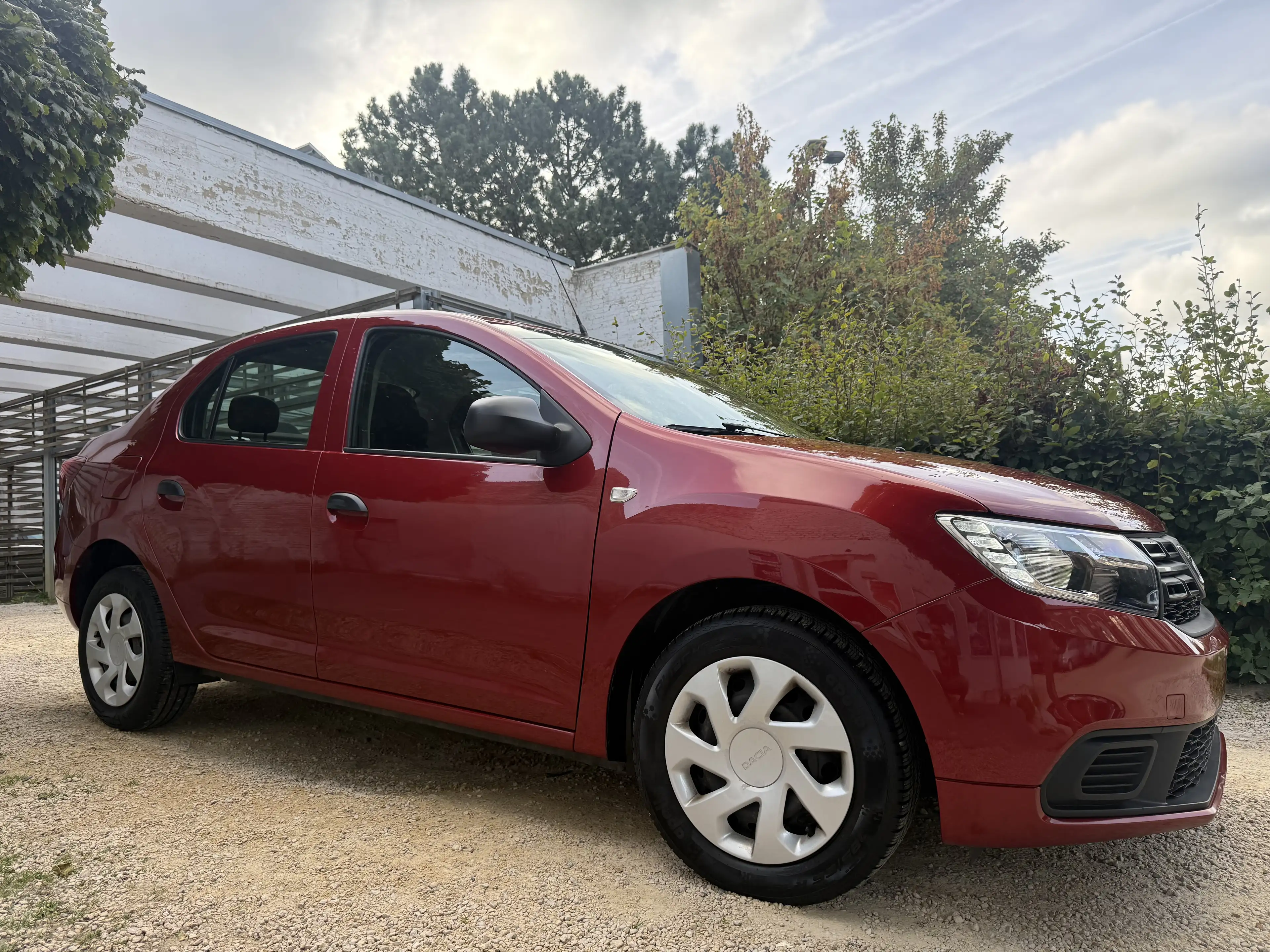 Dacia Logan 1.0i SCe Comfort (EU6.2) — photo 6