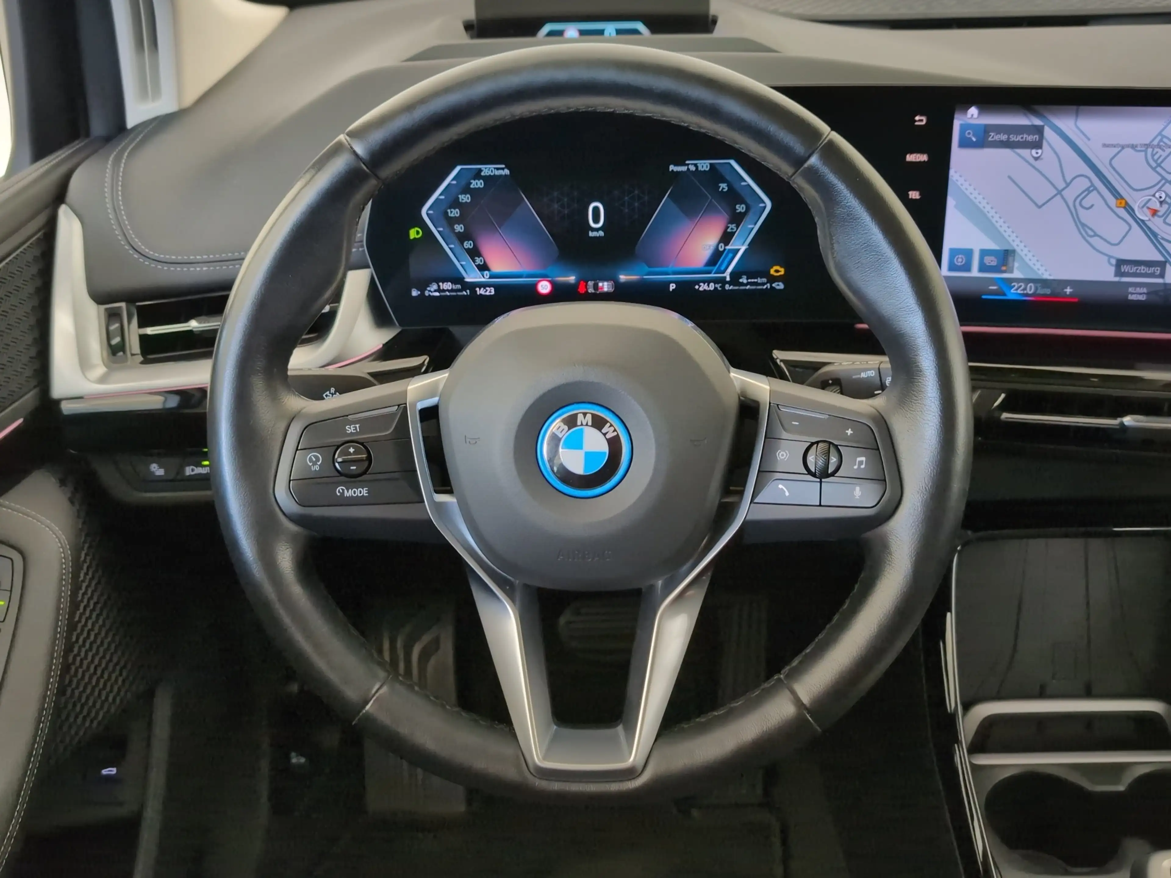 BMW 225 e xDrive Active Tourer — photo 5