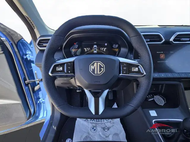 MG ZS view 12