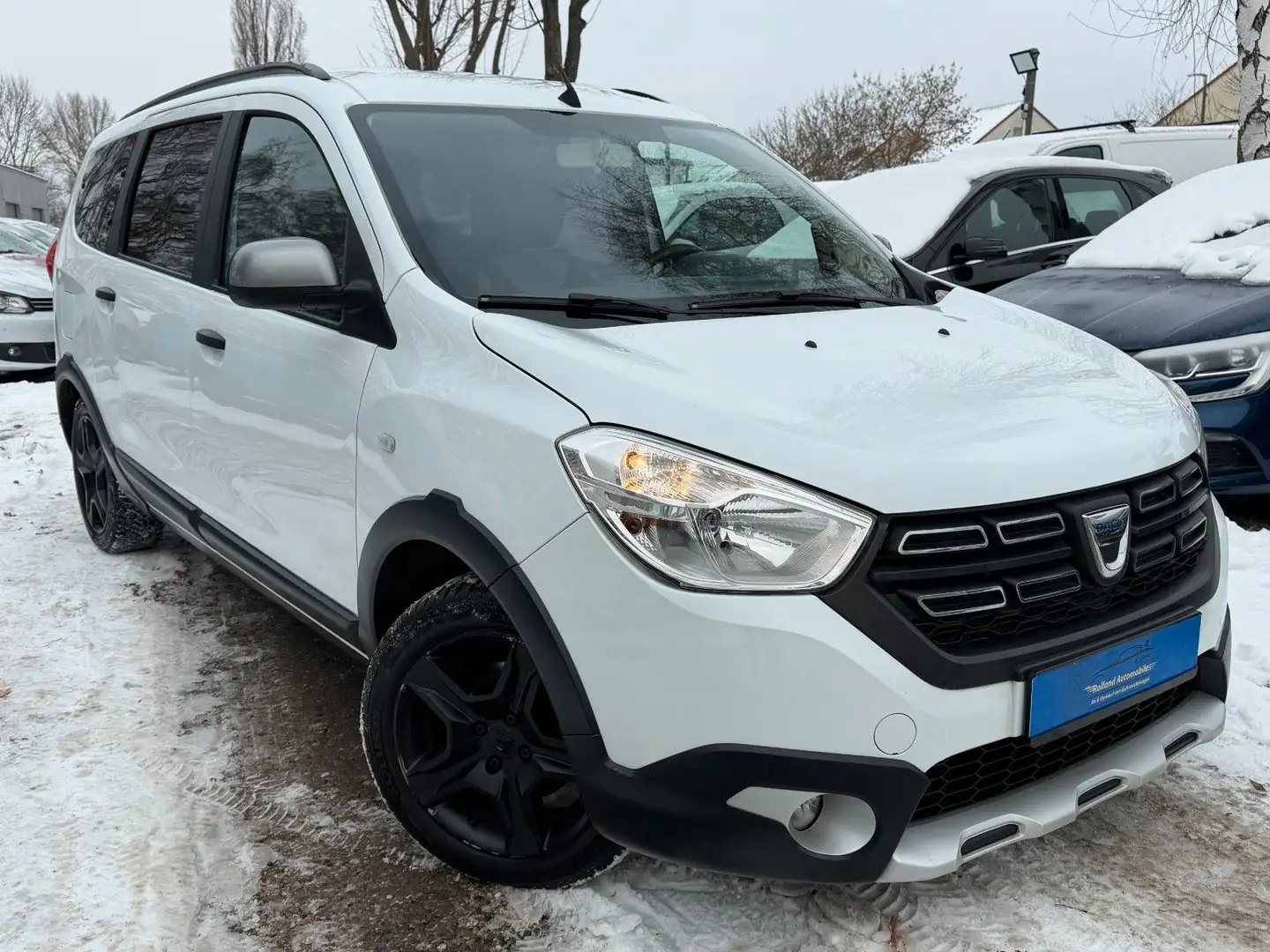 Dacia Lodgy Stepway*1.HD*71.TKM*Navi*SHZ*TÜV NEU Weiß - 1