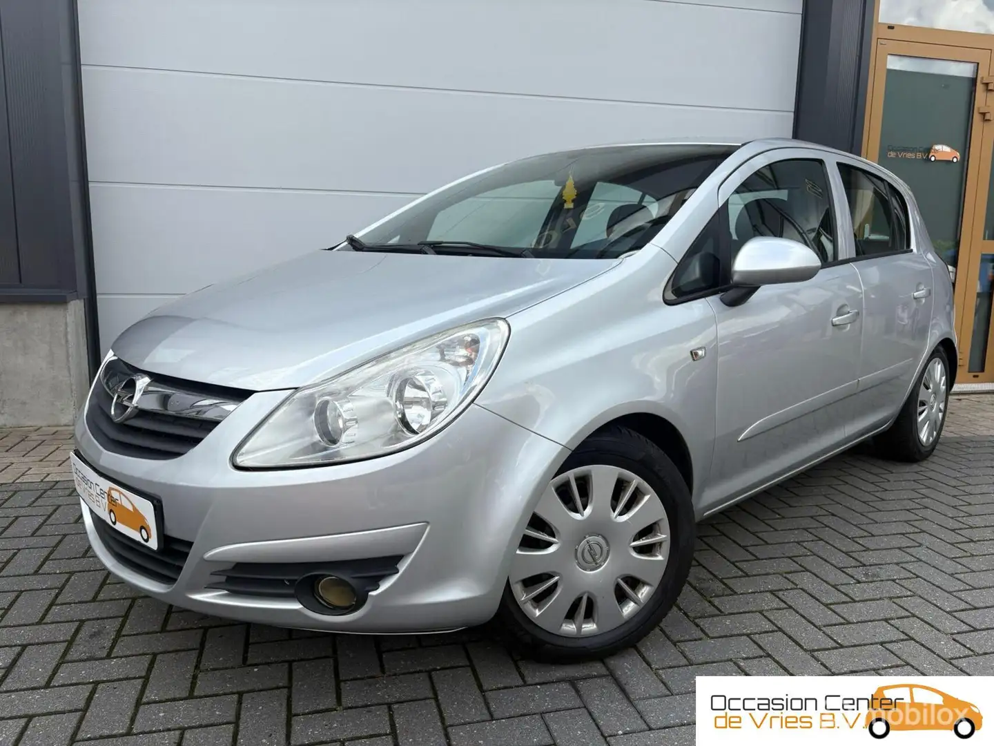 Opel Corsa 1.4-16V 5-drs Airco Cruise ElektrPakket Bluetooth Plateado - 1