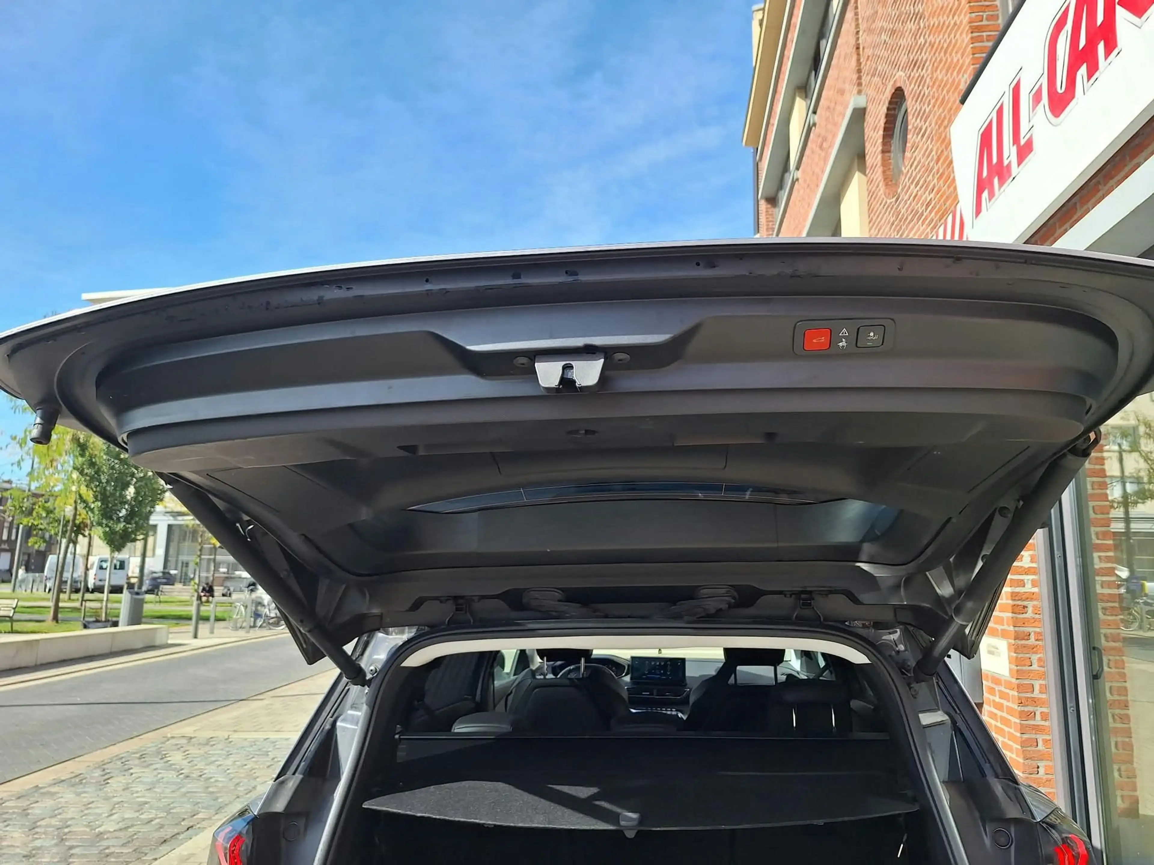 Peugeot 5008 BlueHDi S/S Roadtrip EAT8 7 plaatsen — photo 11