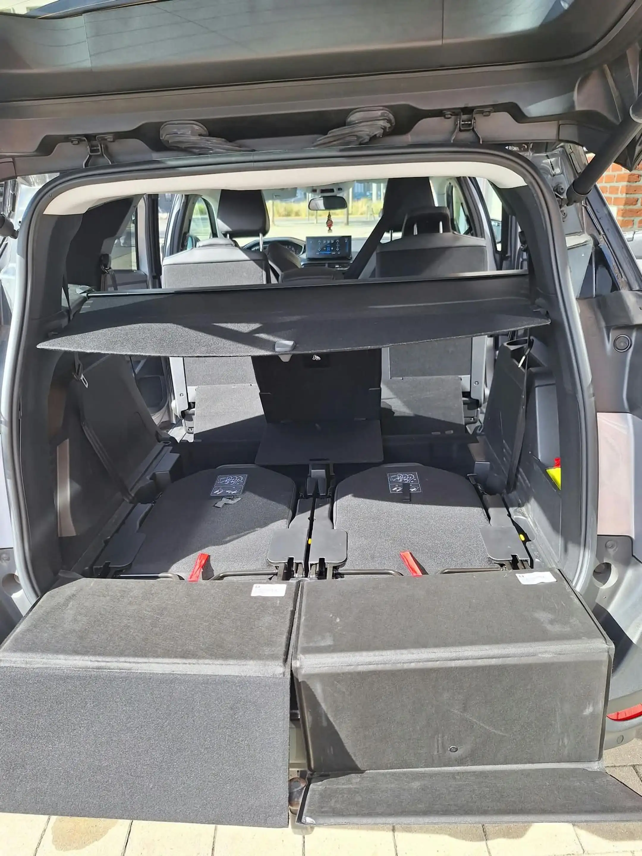 Peugeot 5008 BlueHDi S/S Roadtrip EAT8 7 plaatsen — photo 14
