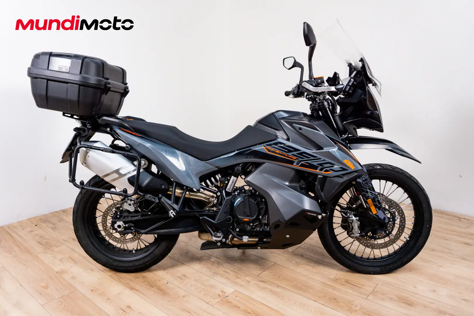 KTM 890 Adventure - 1