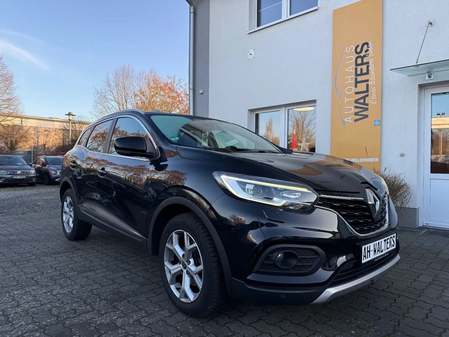 Renault Kadjar Limited=Leder-Navi-Kamera-Automatik= Schwarz - 1