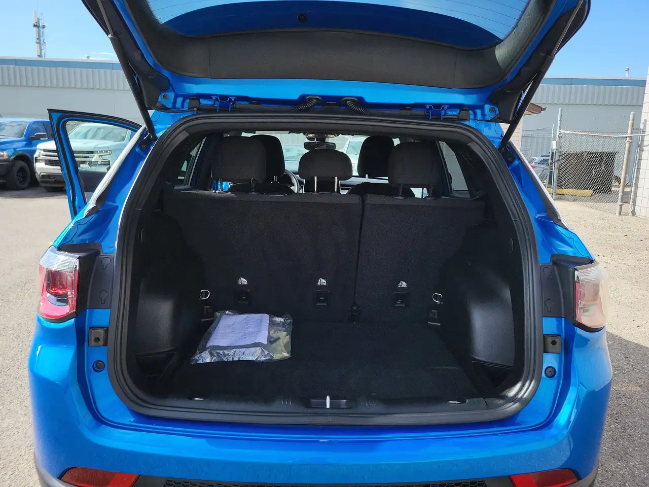 Jeep Compass снимка Jeep Compass