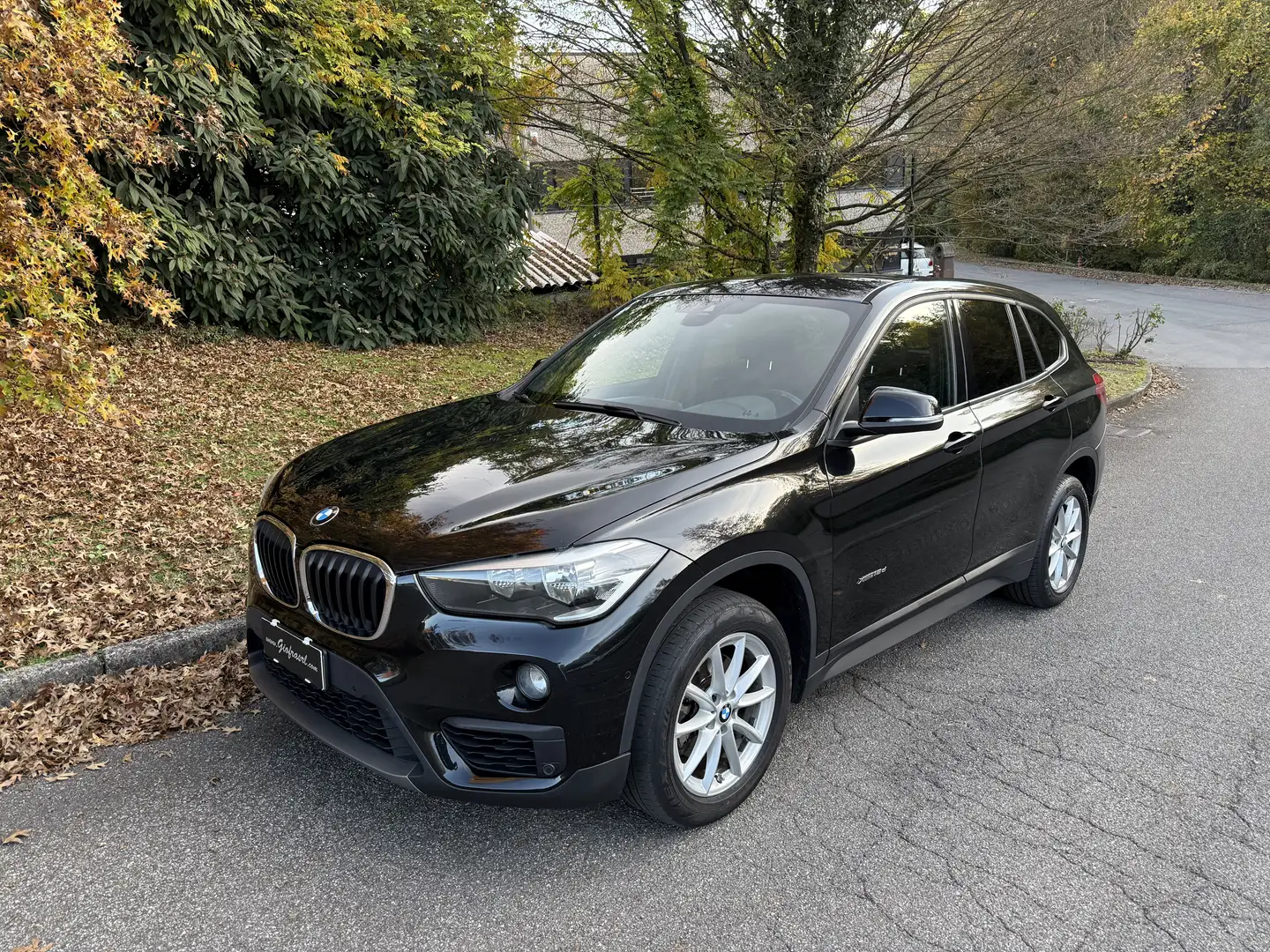 BMW X1 X1 xdrive18d Advantage auto Noir - 1