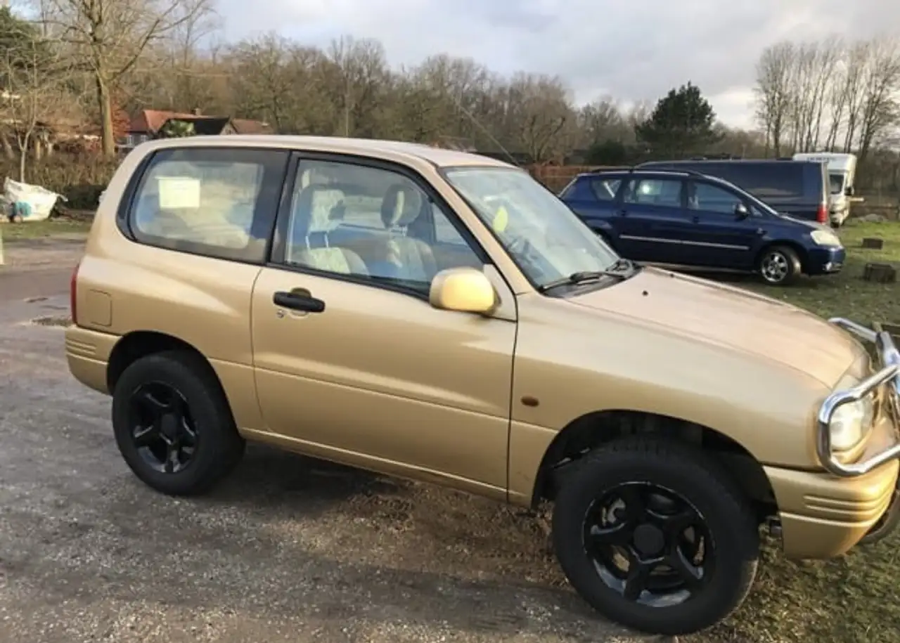 Suzuki Grand Vitara 2.0 Metal Top, foto 5