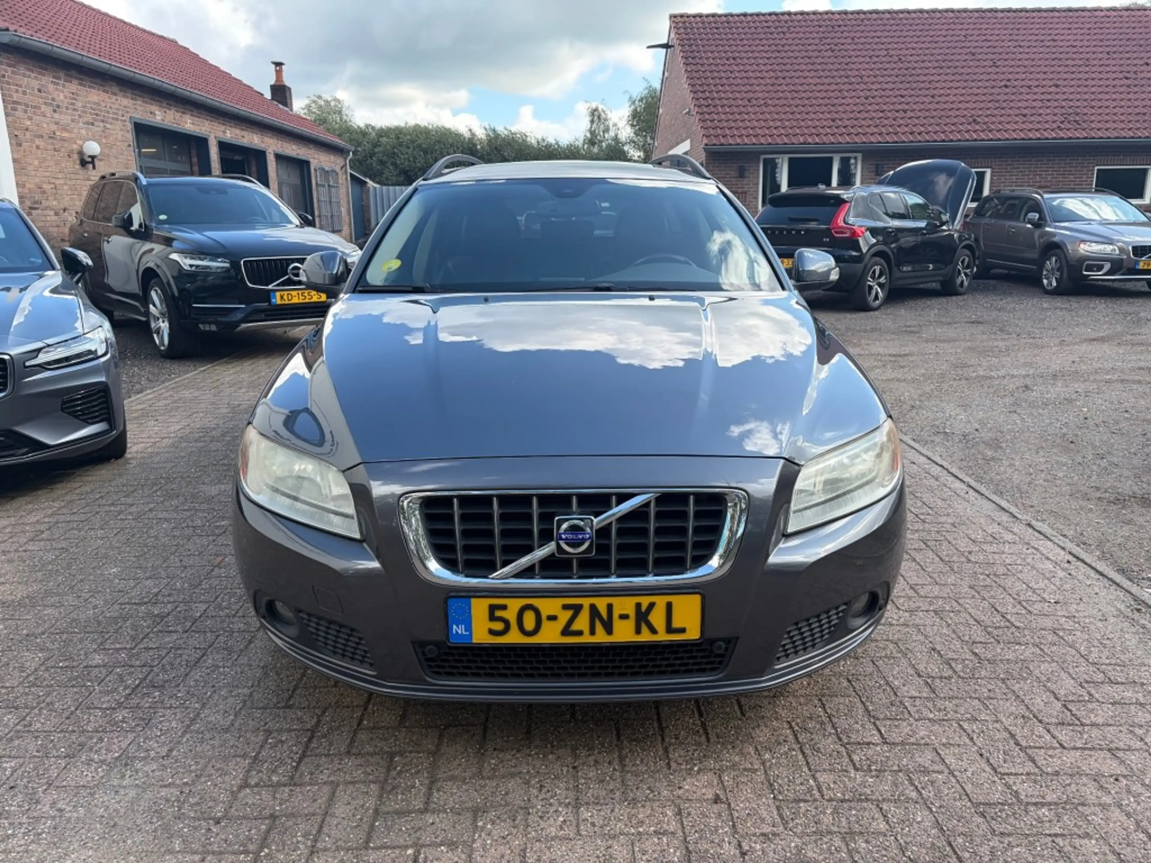 Volvo V70 2.5T Momentum Leder Trekhaak — photo 3